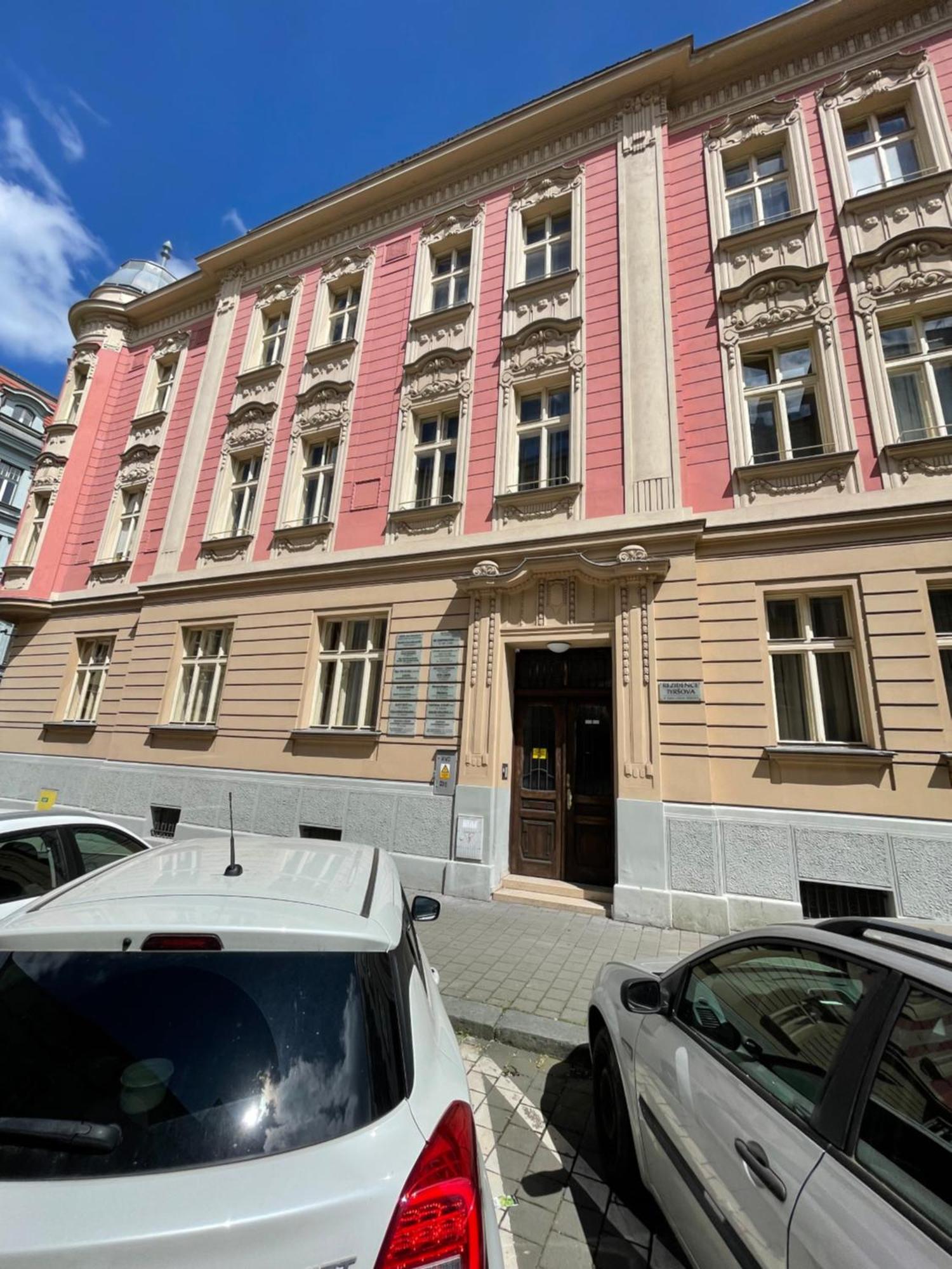 Minato Apartments Ostrava Center Zewnętrze zdjęcie
